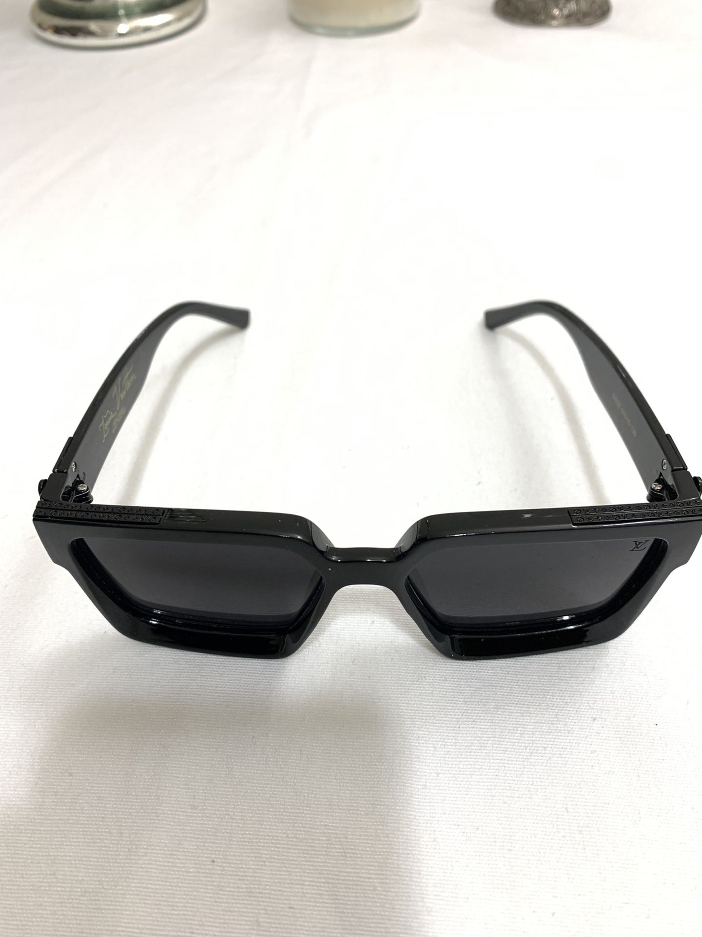 Louis Vuitton Waimea L Sunglasses for Sale in Tempe, AZ - OfferUp