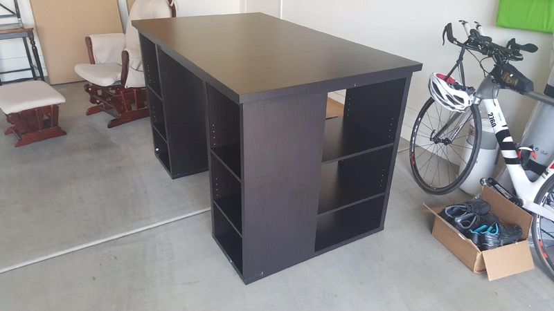 Bayside craft table from Costco
