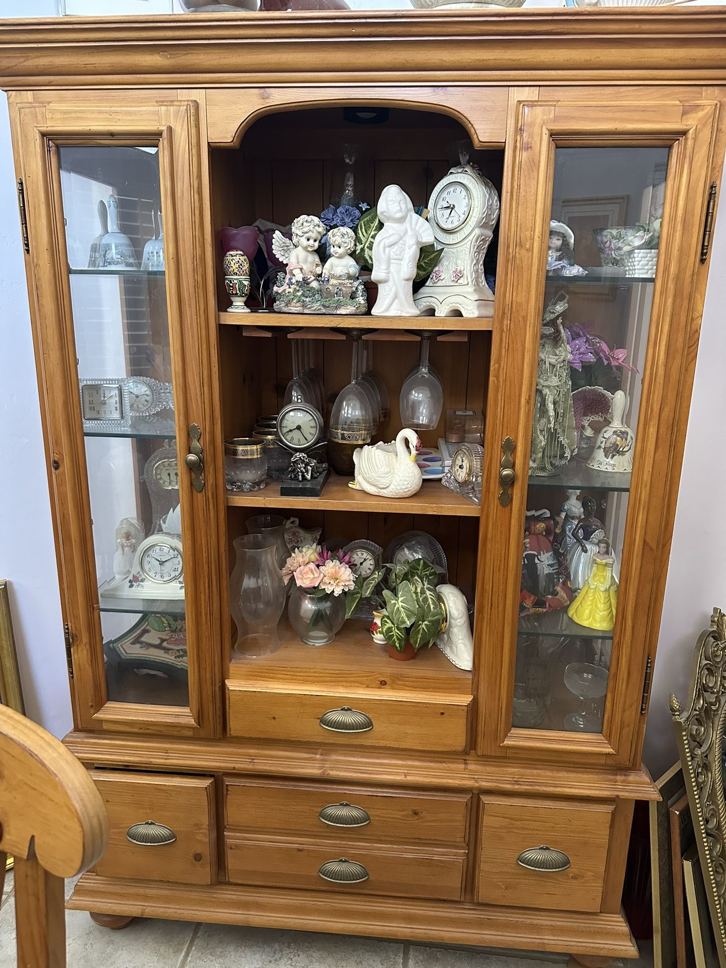 antique china cabinet / hutch