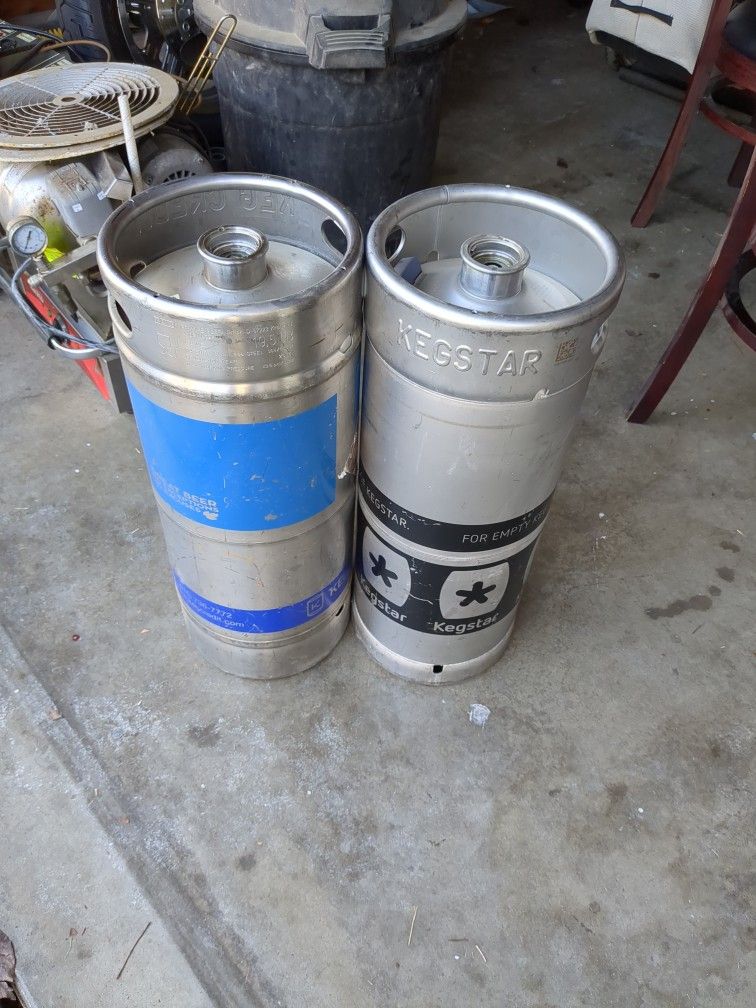 Beer Kegs ,8 Total