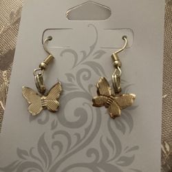 Charm Earrings 