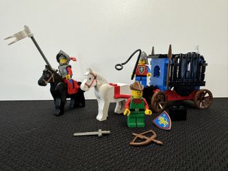 LEGO 6042 Castle Crusaders Dungeon Hunters