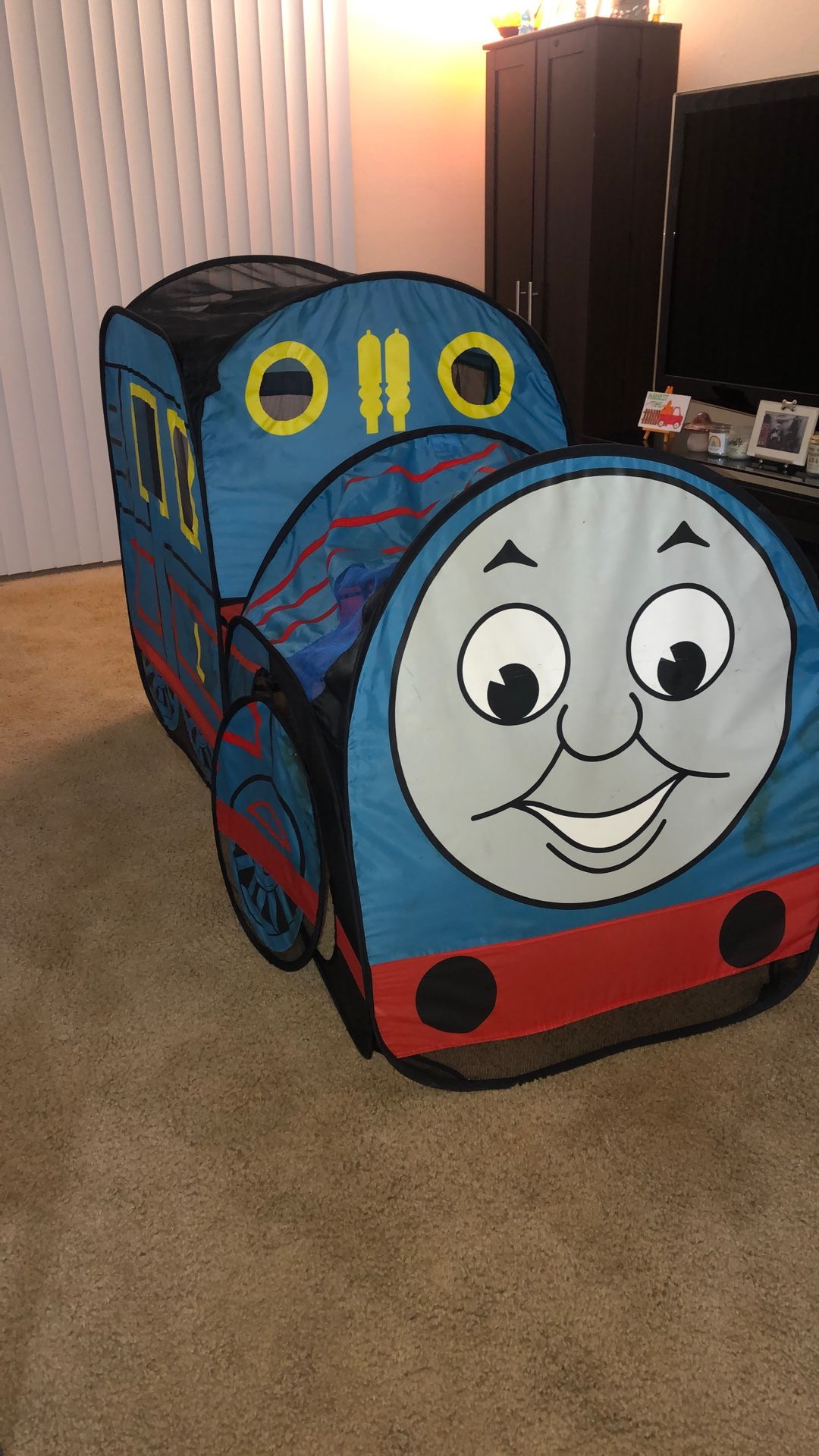 Thomas Play Tent