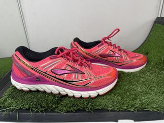 Size 8 - Brooks Transcend Ultimate Ride Pink
