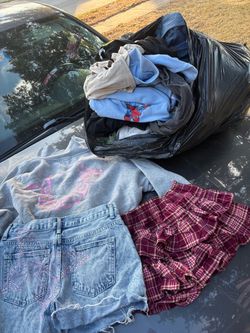 Girls/Teen clothes bundle
