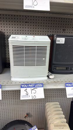 Air purifier holmes
