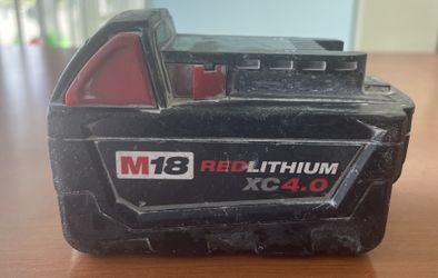 Milwaukee battery M12  48-11-18 ( Hablamos Espanol )