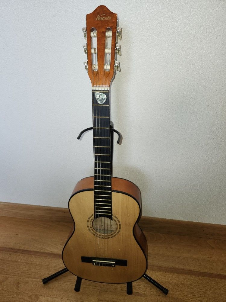 Kapok 1/2 Sz Youth Guitar Exc Cond Great Sustain w/ $30 Stand Pd $189