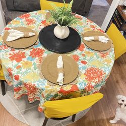 Round Wood Table And 4 Chairs As It Is 