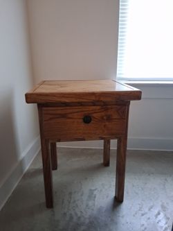 Nightstand table w/ drawer FORT WORTH PICKUP