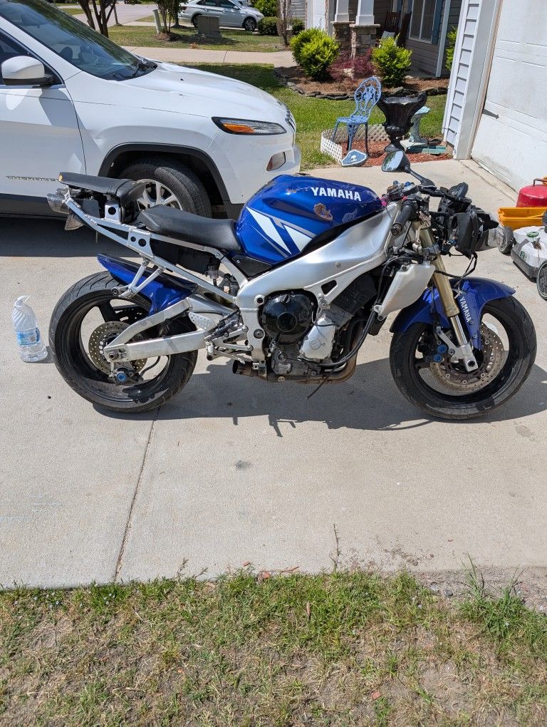 2001 Yamaha Yzfr1