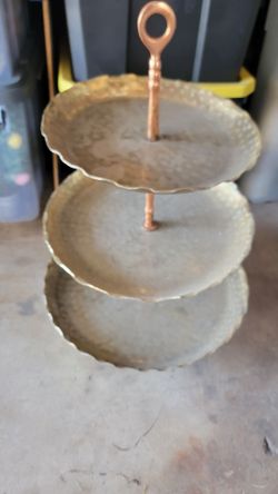 Gold tray