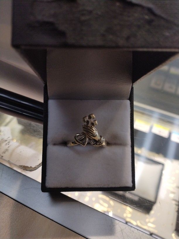 Religious Ring 10k Yellow Gold