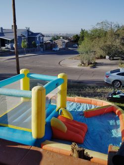 H20GO BOUNCE HOUSE