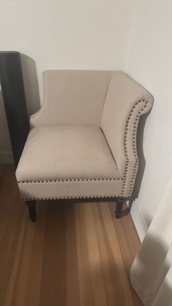 Cream corner chair