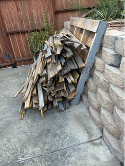 Free fire wood