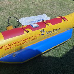 Island Hopper Banana Boat Towable 