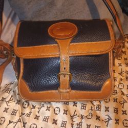 Dooney & Bourke Bag