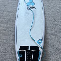 Surfboard 