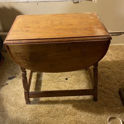 End Table/Nightstand 