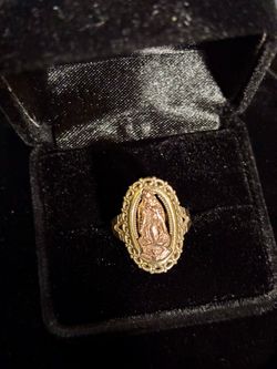 14k Gold Virgin Mary Ring