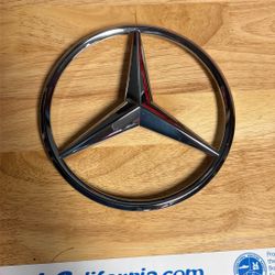 Mercedes Sprinter Emblem