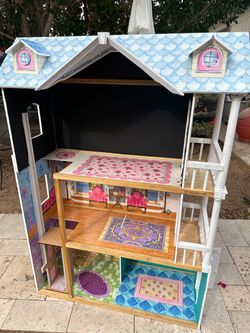 Dollhouse