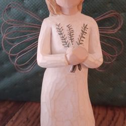 $20 Willow Tree Angel Of Remembrance 
