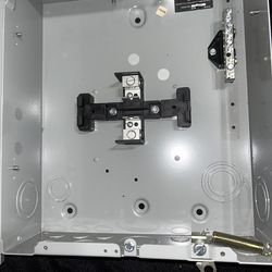 New (open box) Eaton/Cutler-Hammer 125A Outdoor Electrical Panel