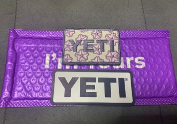 Yeti Cherry blossom Patch