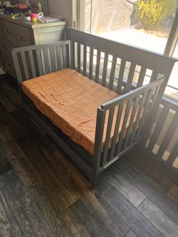 Full Size Crib