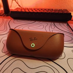 Ray Ban Meta Charging Case