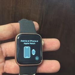 Apple Watch Series 4 Cellular! Like New! 