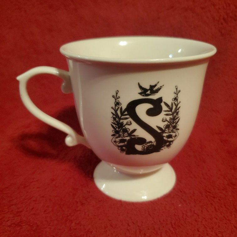 Anthropologie Letter Initial Cup S