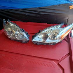 Headlights Toyota prius used