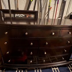 Wood Dresser With Mirror