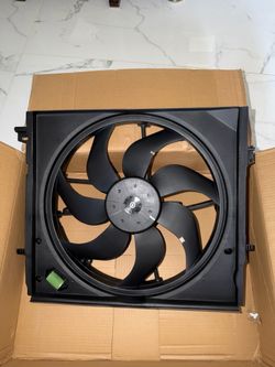 2017-2019 Nissan Rogue Radiator Fan 2.0L