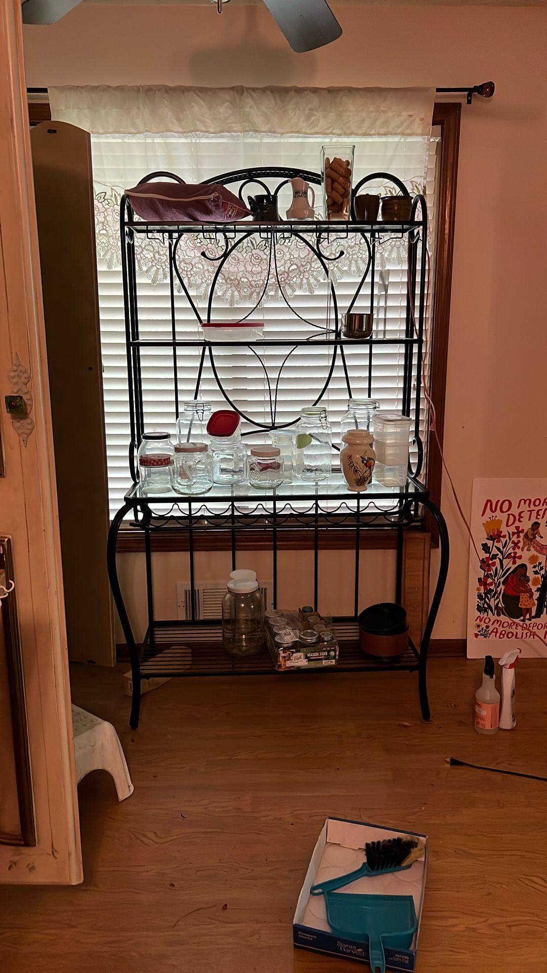 Large Wine Friendly Baker’s Rack