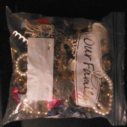 5lb Gallon Sz Bag Crafting And Some Wearable Jewelry Lot 