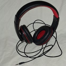wired  headphones