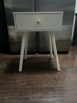 Night stand