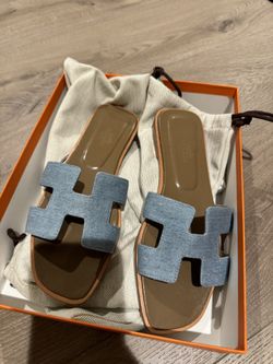 H  Slipper for Sale 