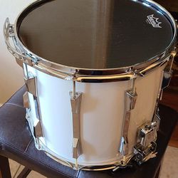 CB 700 Parade Snare Drum With Remo Black Max Crimped 14" Head