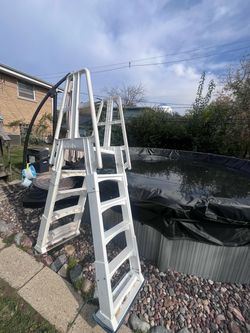 Above Ground Pool A-Frame Ladder