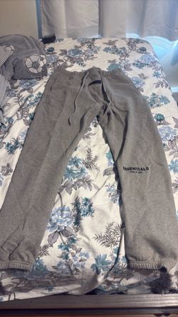 Essentials fear of god sweatpants