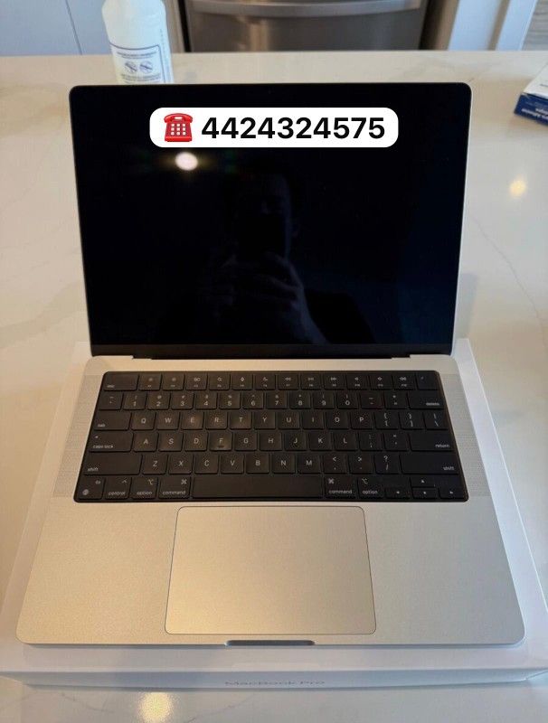 Macbook
