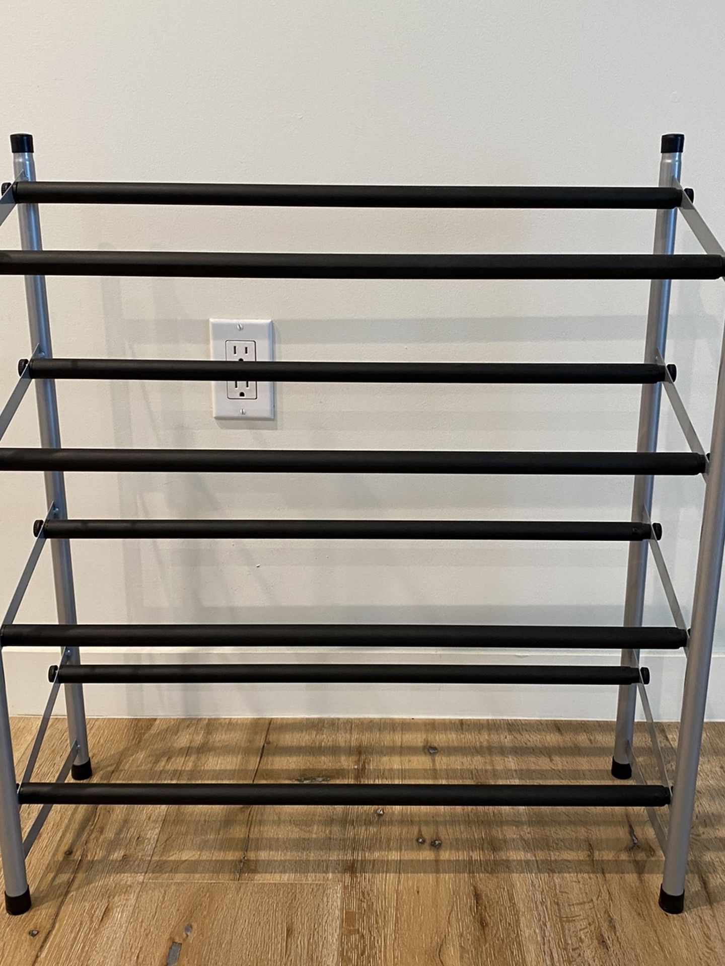 4 Tier, Extendable Shoe Rack