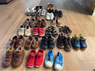 Kids tenis shoes