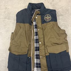Rocawear VintageClassic Puffer Vest Large
