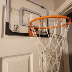 mini basketball hoop